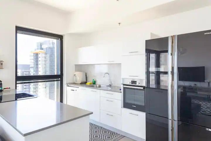 Oַ&O Group- Luxury Apt Tower Best Sea View Bat Yam Extérieur photo