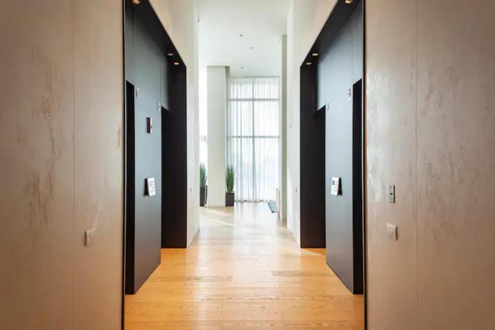 Oַ&O Group- Luxury Apt Tower Best Sea View Bat Yam Extérieur photo