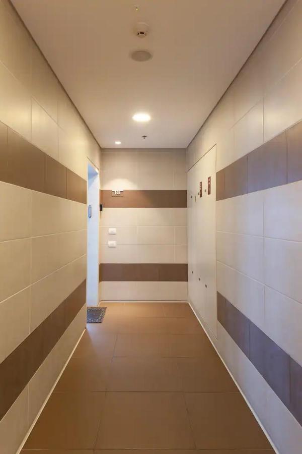 Oַ&O Group- Luxury Apt Tower Best Sea View Bat Yam Extérieur photo