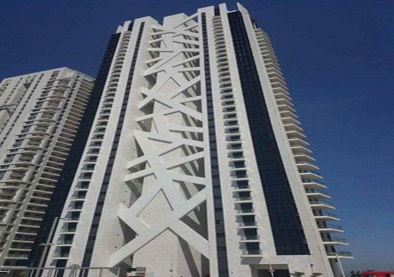 Oַ&O Group- Luxury Apt Tower Best Sea View Bat Yam Extérieur photo